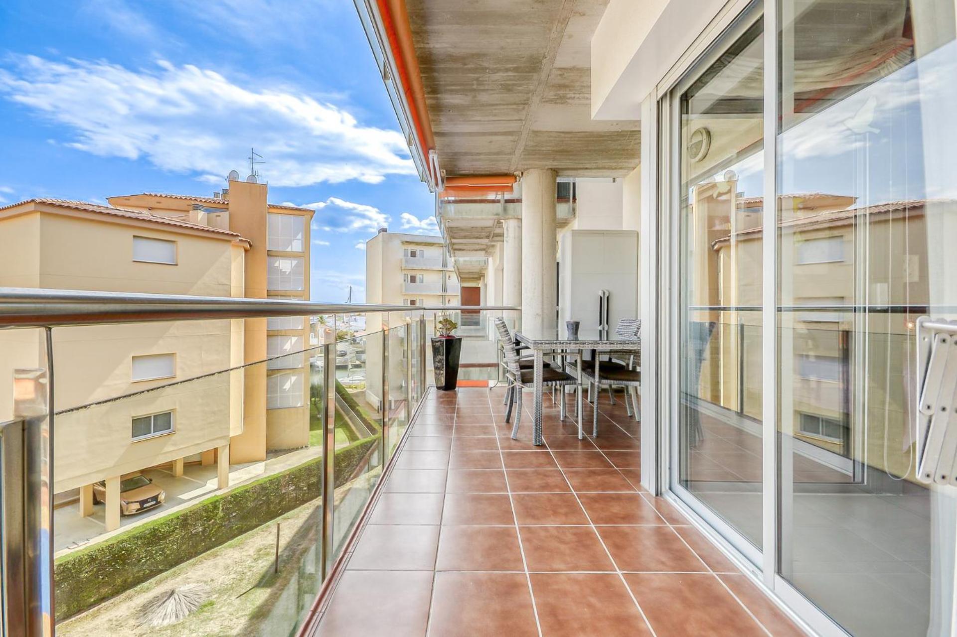 Marines Mestral 3 5 Apartamento Rosas